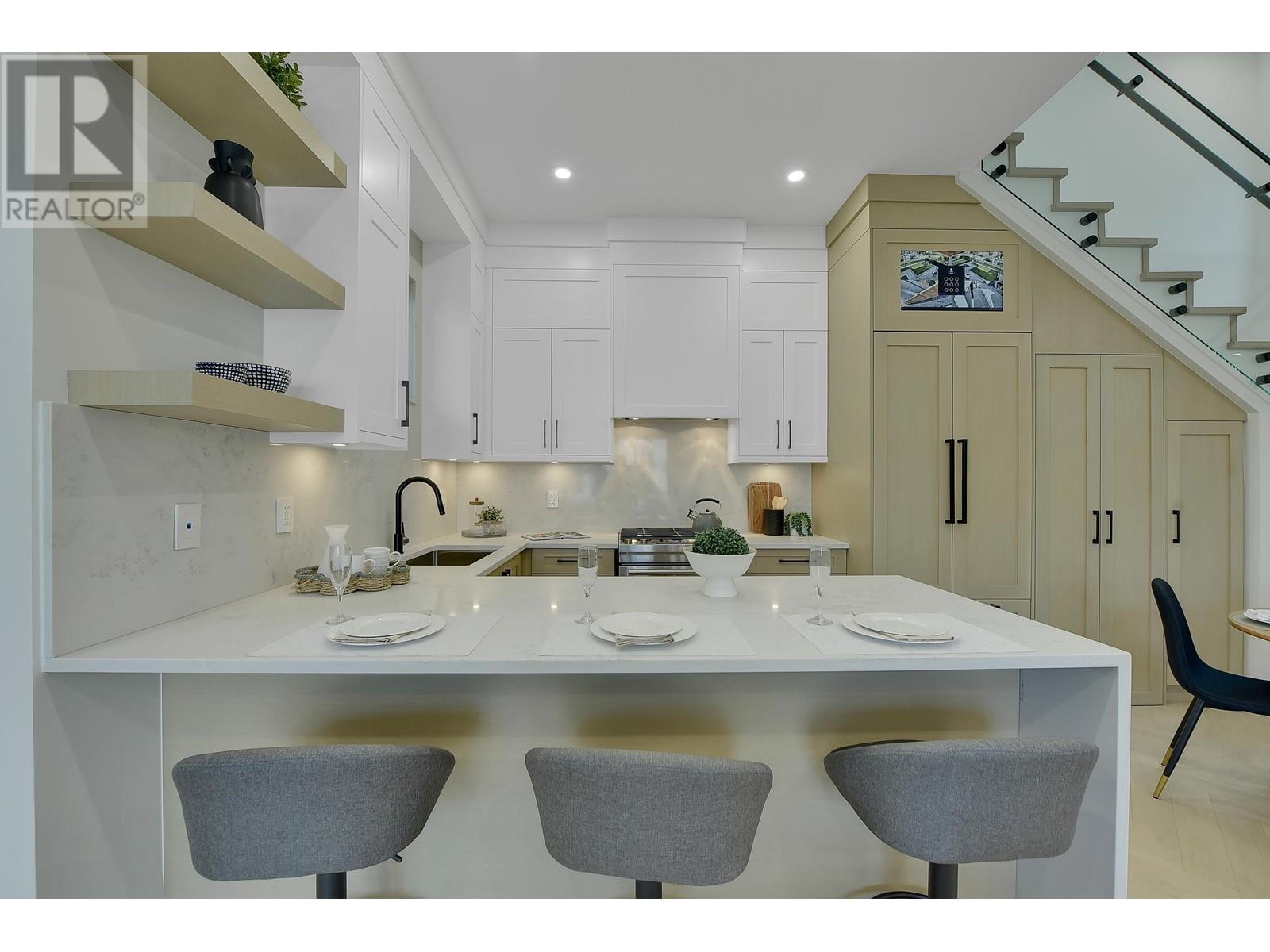 1 8079 Selkirk Street, Vancouver, British Columbia  V6P 4H8 - Photo 8 - R2973752