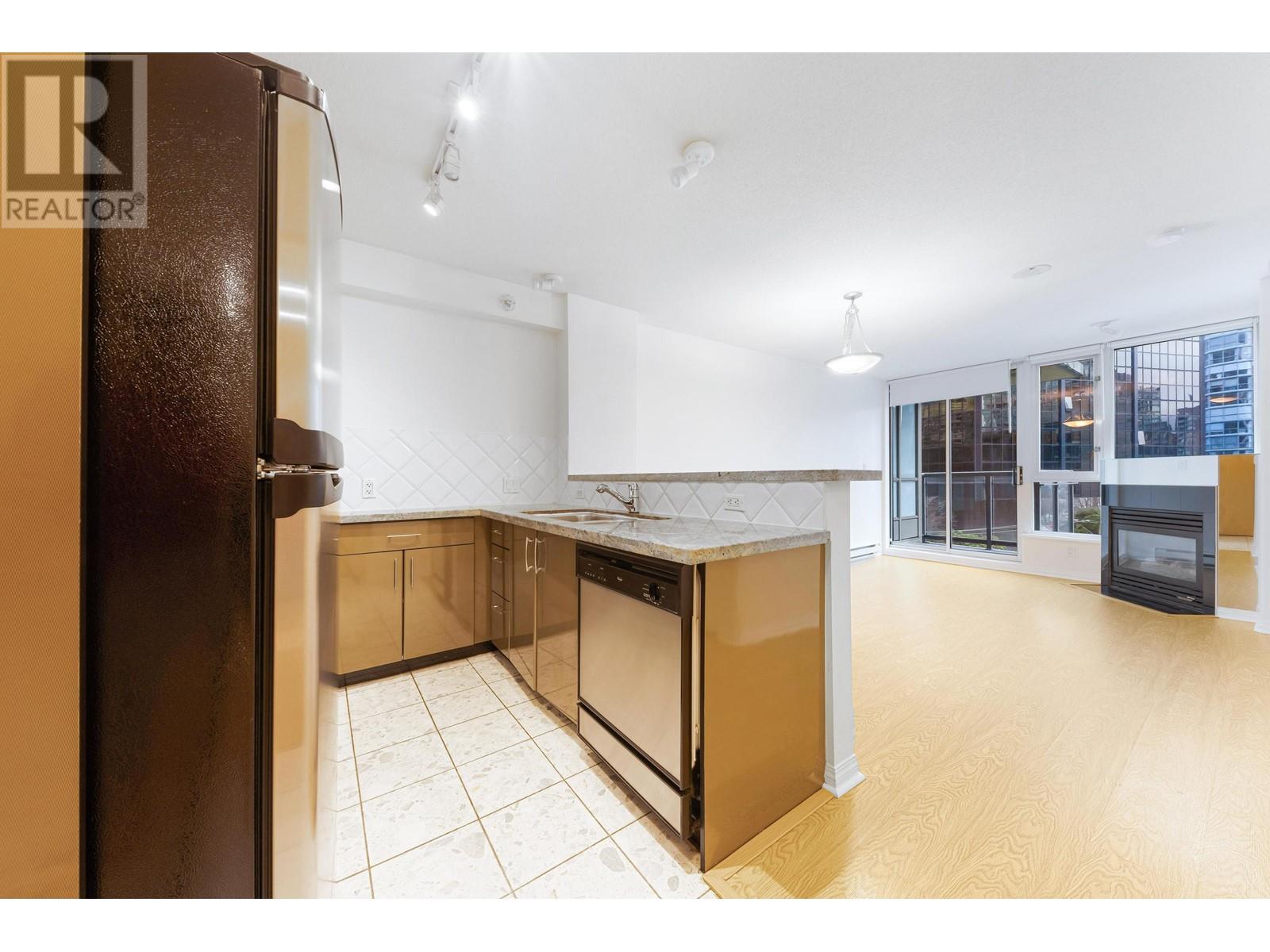 804 1328 W Pender Street, Vancouver, British Columbia  V6E 4T1 - Photo 5 - R2970758