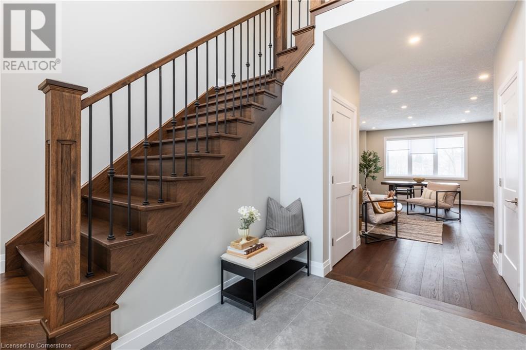 Property at 445 GARDEN Street image 3