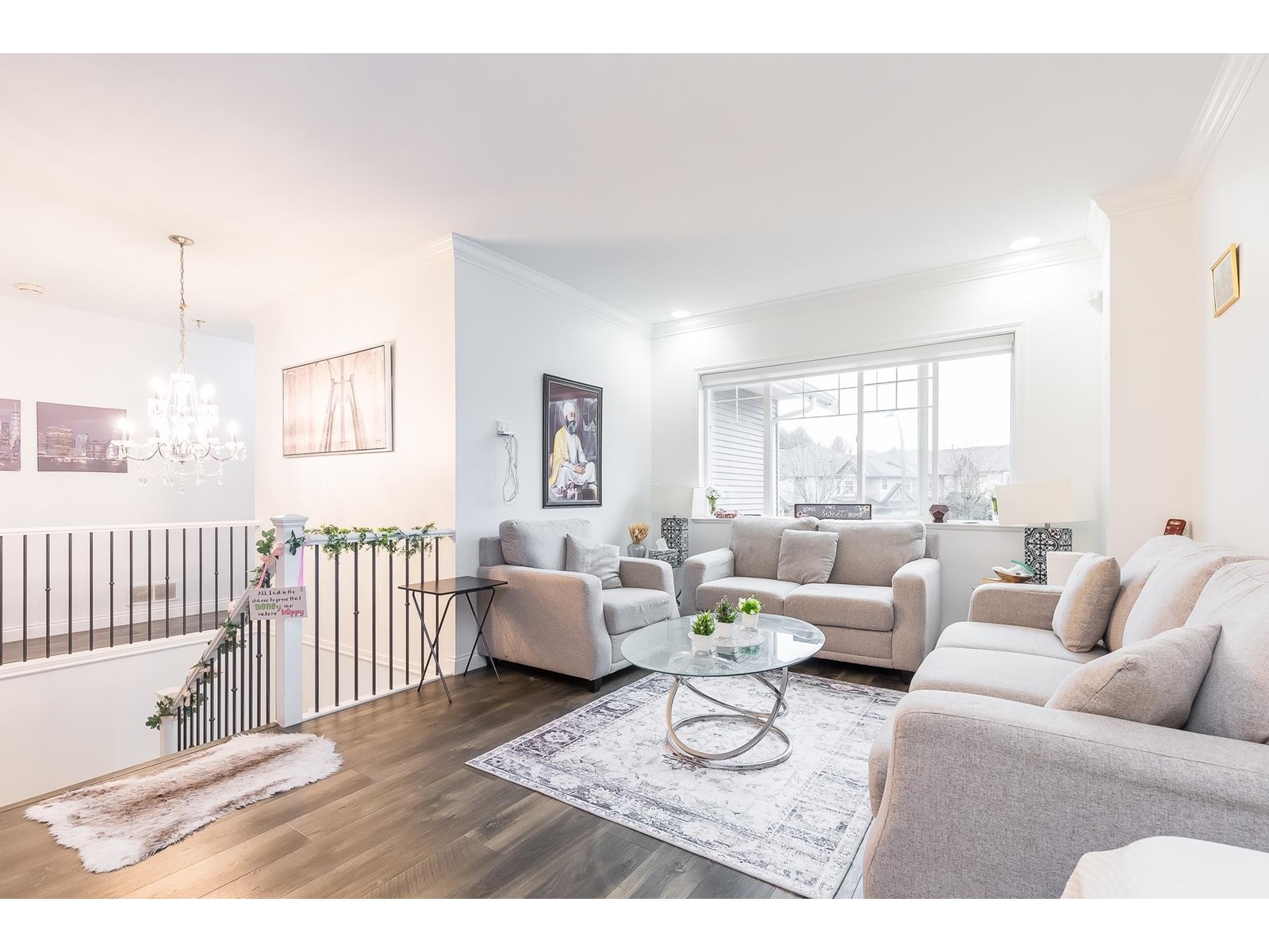 Property at 33883 HOLLISTER PLACE image 3