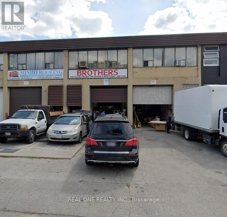 83 PELHAM AVENUE, Toronto, Ontario