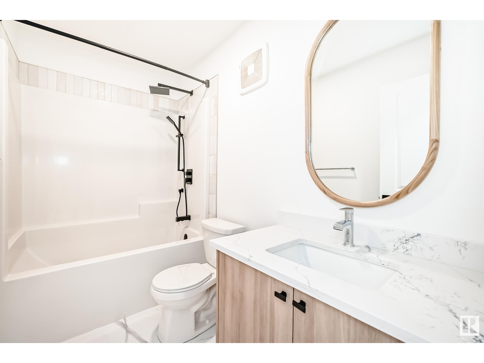 8205 Kiriak Lo Sw, Edmonton, Alberta  T6W 5S2 - Photo 25 - E4424324
