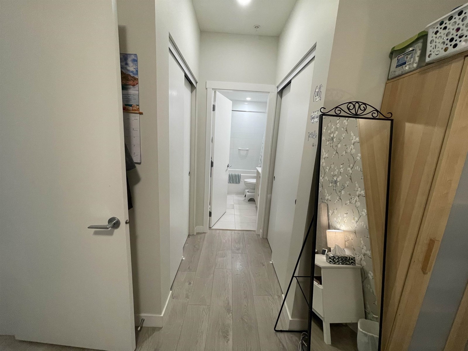 207 10838 Whalley Boulevard, Surrey, British Columbia  V3R 0G8 - Photo 13 - R2973269