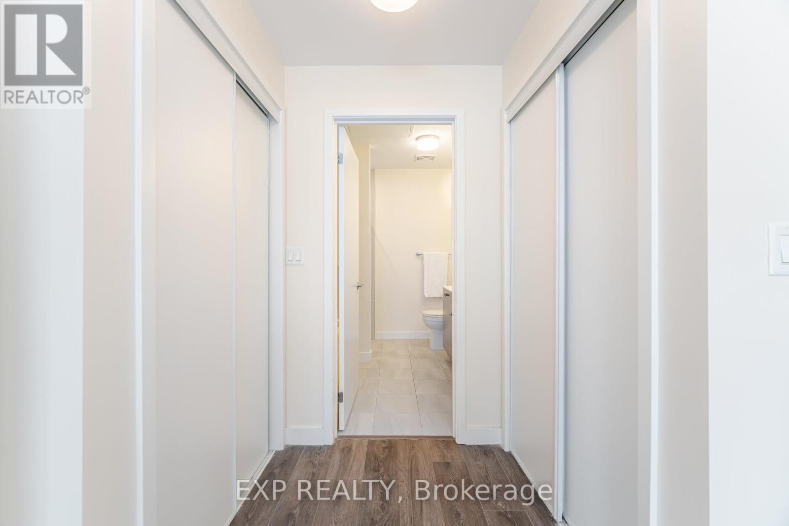 113 - 150 Sabina Drive, Oakville, Ontario  L6H 7C3 - Photo 16 - W12005202