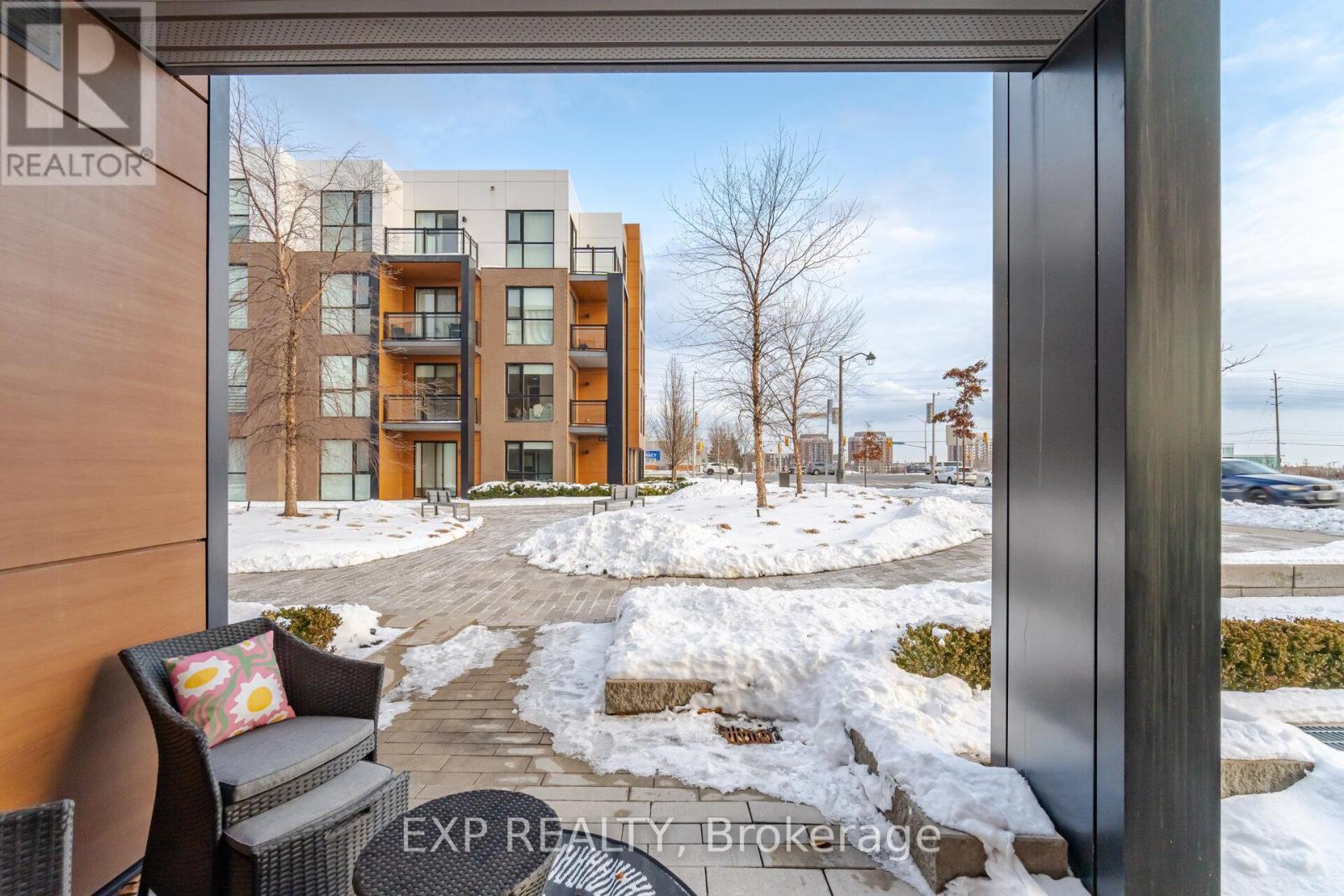 113 - 150 Sabina Drive, Oakville, Ontario  L6H 7C3 - Photo 24 - W12005202