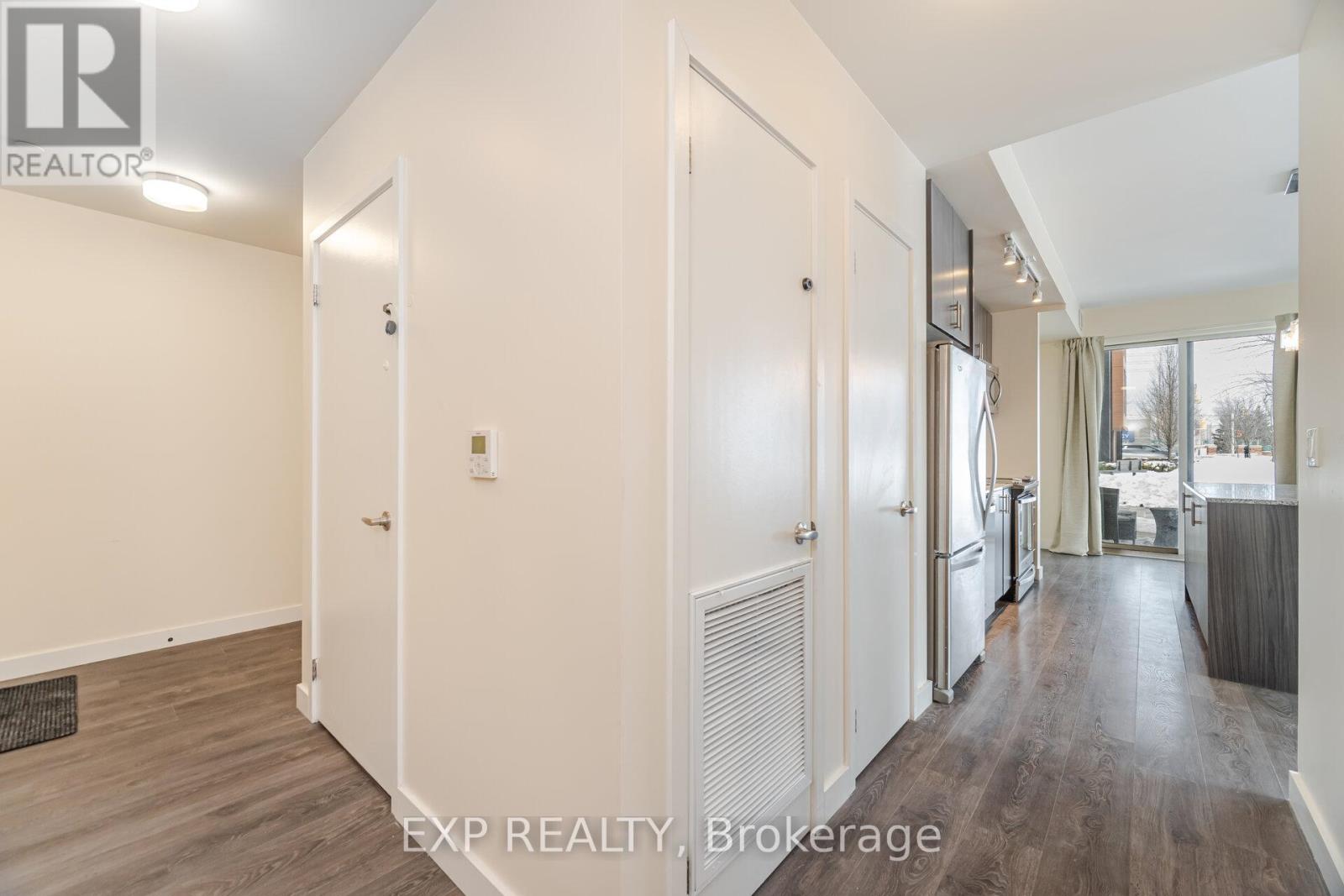 Property at 113 - 150 SABINA DRIVE image 4