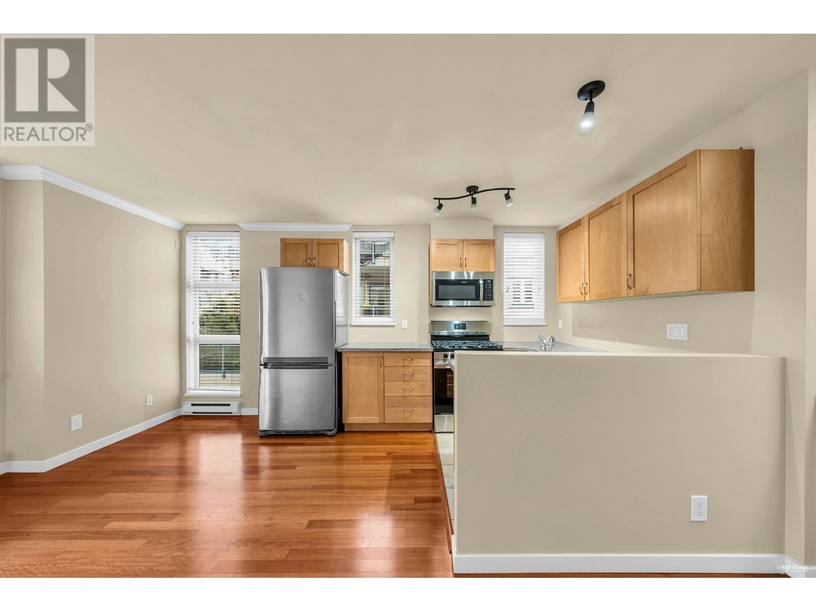 15 628 W 6th Avenue, Vancouver, British Columbia  V5Z 1A3 - Photo 12 - R2973944