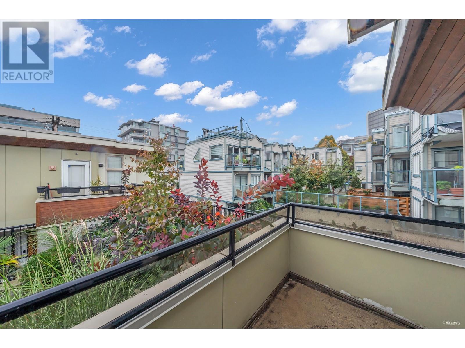 15 628 W 6th Avenue, Vancouver, British Columbia  V5Z 1A3 - Photo 28 - R2973944