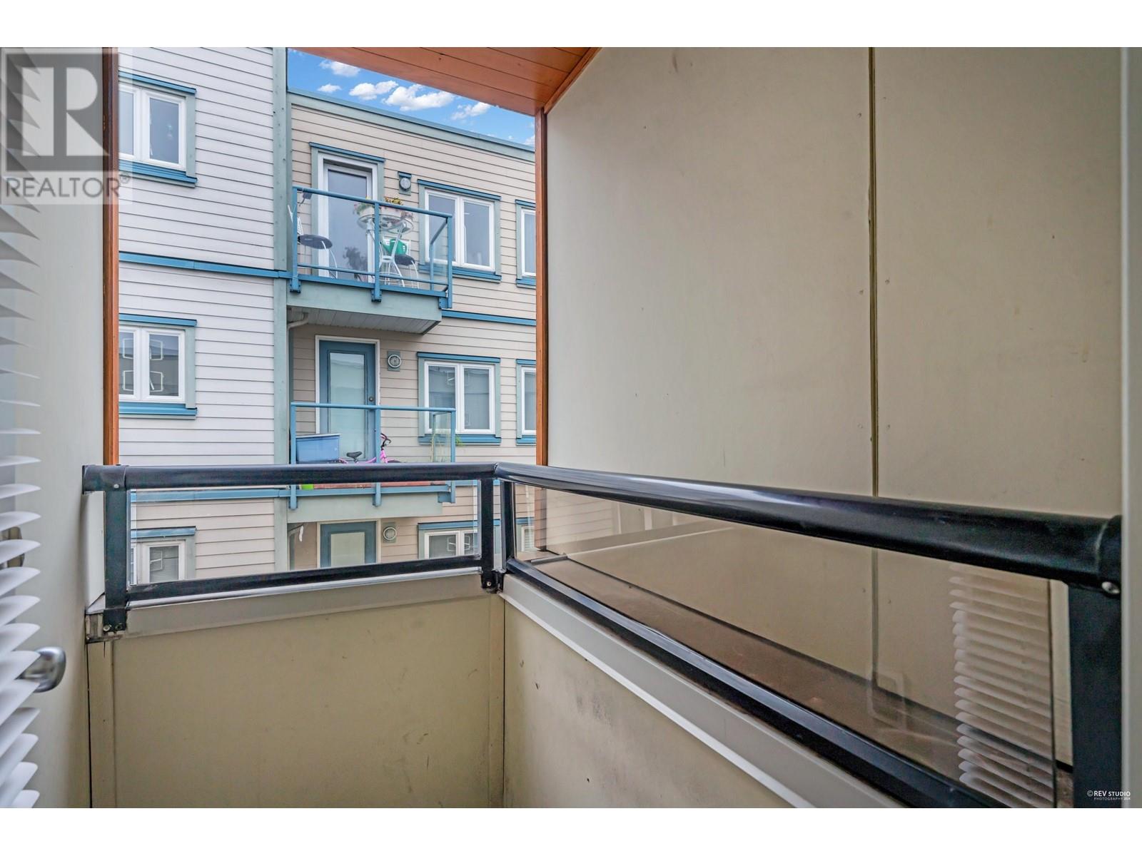 15 628 W 6th Avenue, Vancouver, British Columbia  V5Z 1A3 - Photo 32 - R2973944