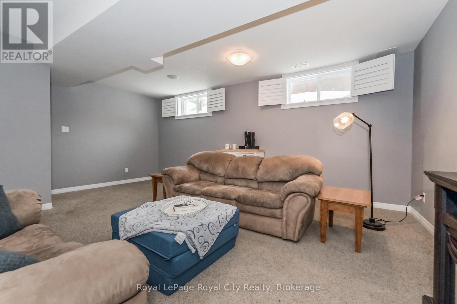 84 Andrews Drive W, Mapleton, Ontario  N0G 1P0 - Photo 21 - X12005307