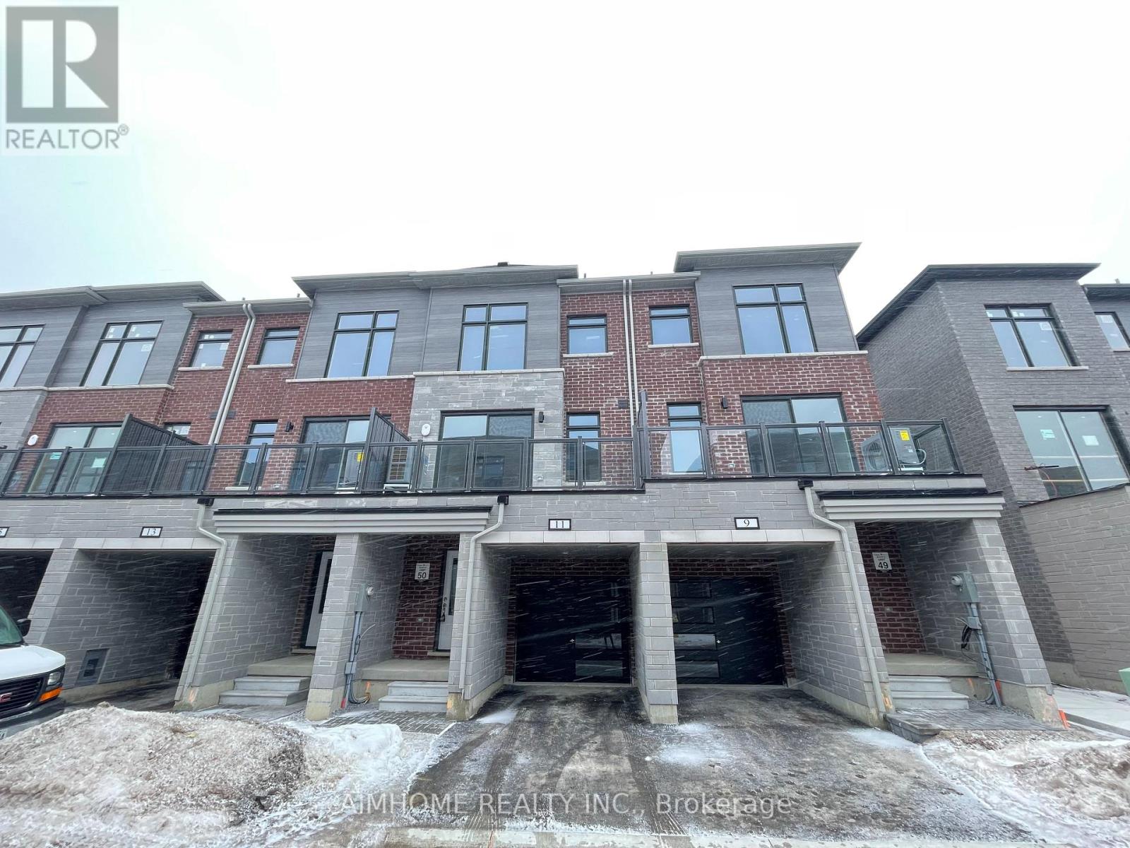 11 FRISINGER LANE, markham (cornell), Ontario