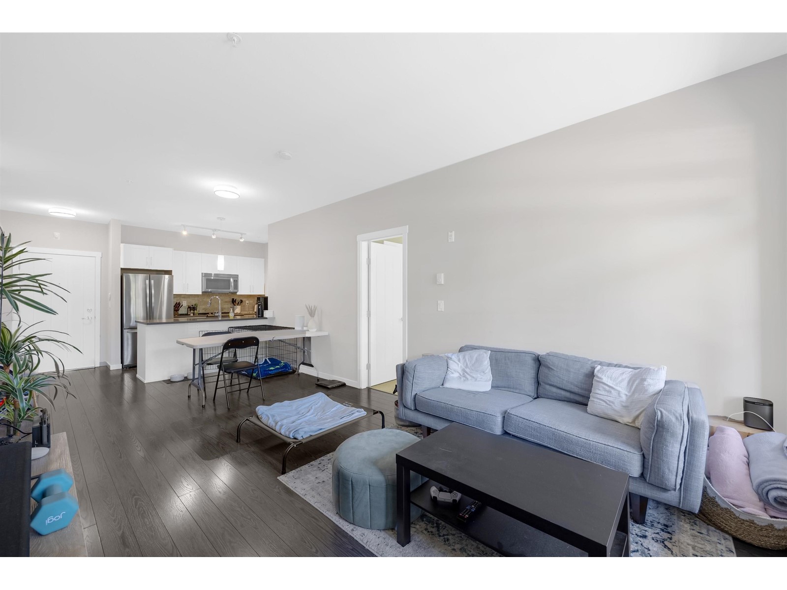 212 2855 156 Street, Surrey, British Columbia  V3Z 3Y3 - Photo 4 - R2974601