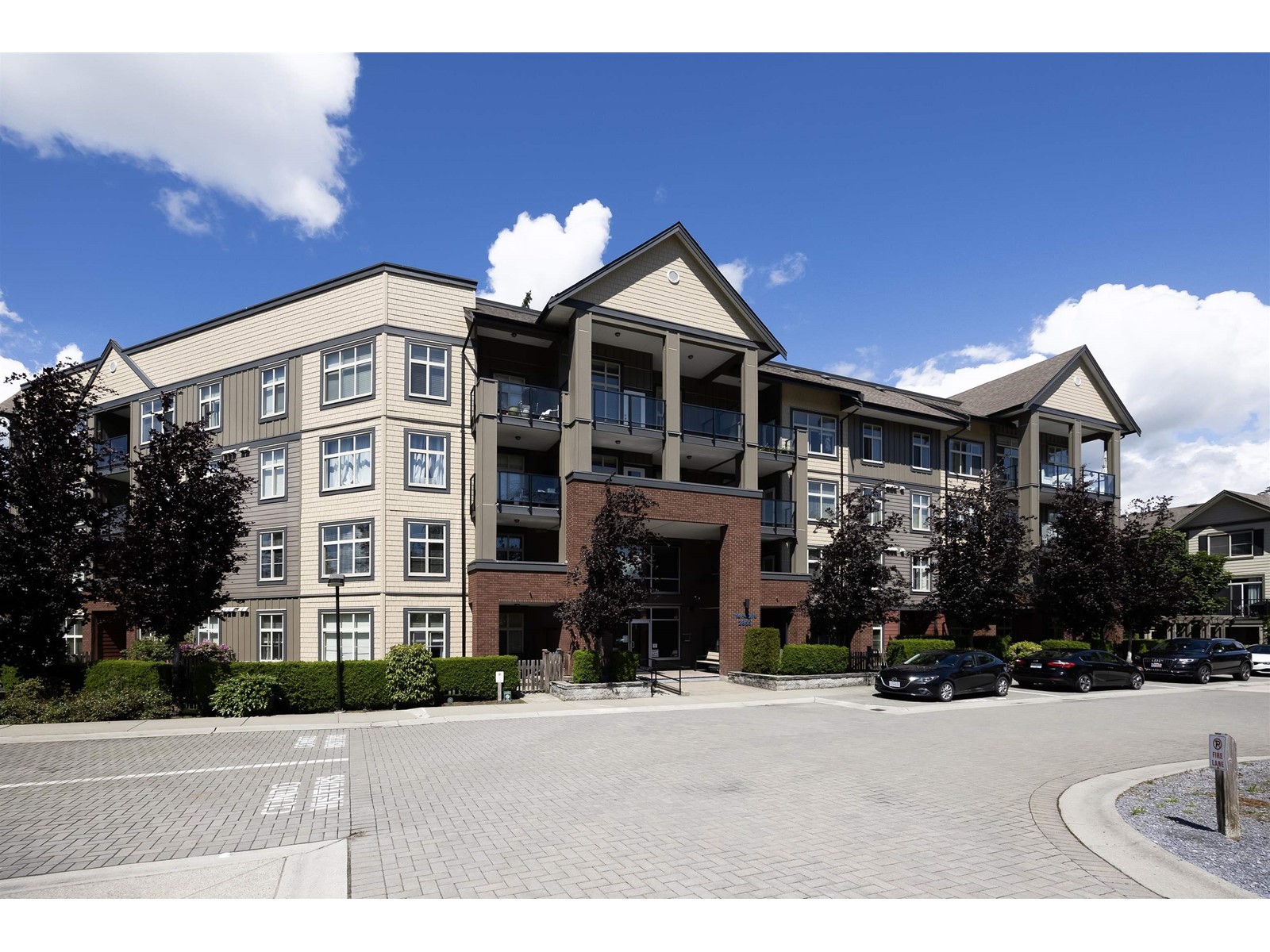212 2855 156 Street, Surrey, British Columbia  V3Z 3Y3 - Photo 1 - R2974601