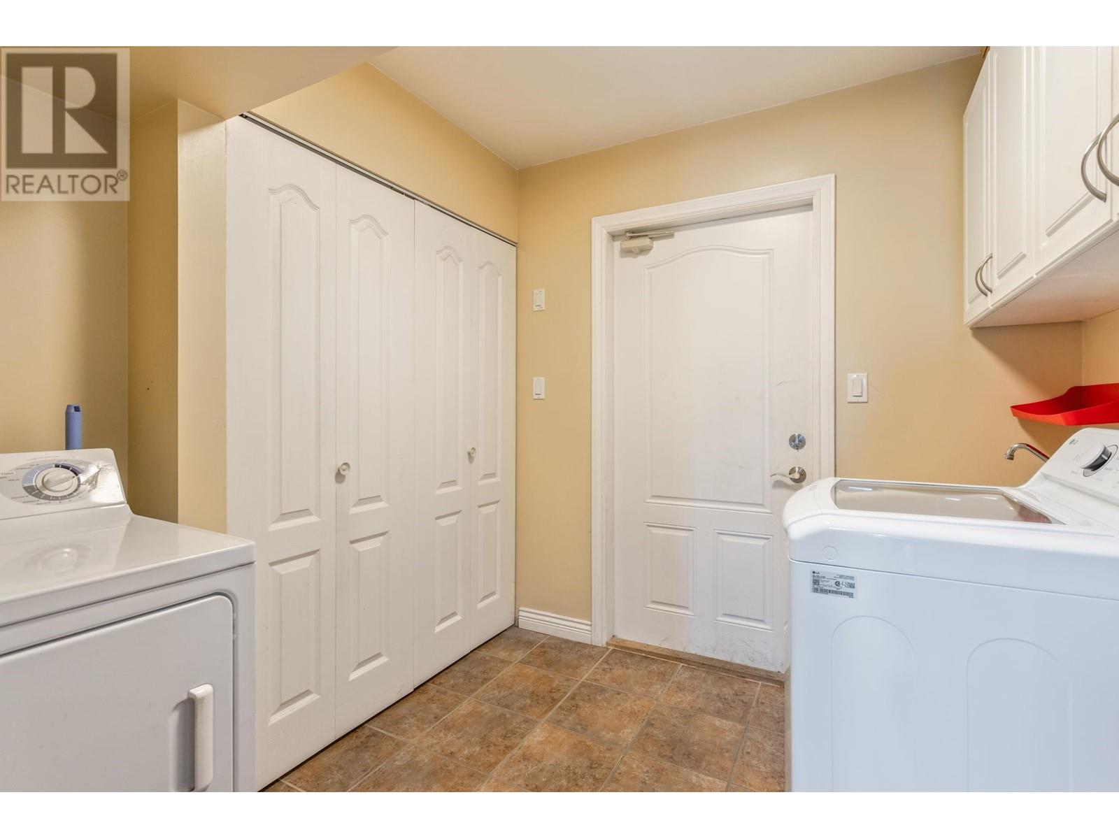 7987 17th Avenue, Burnaby, British Columbia  V3N 1M4 - Photo 21 - R2973560