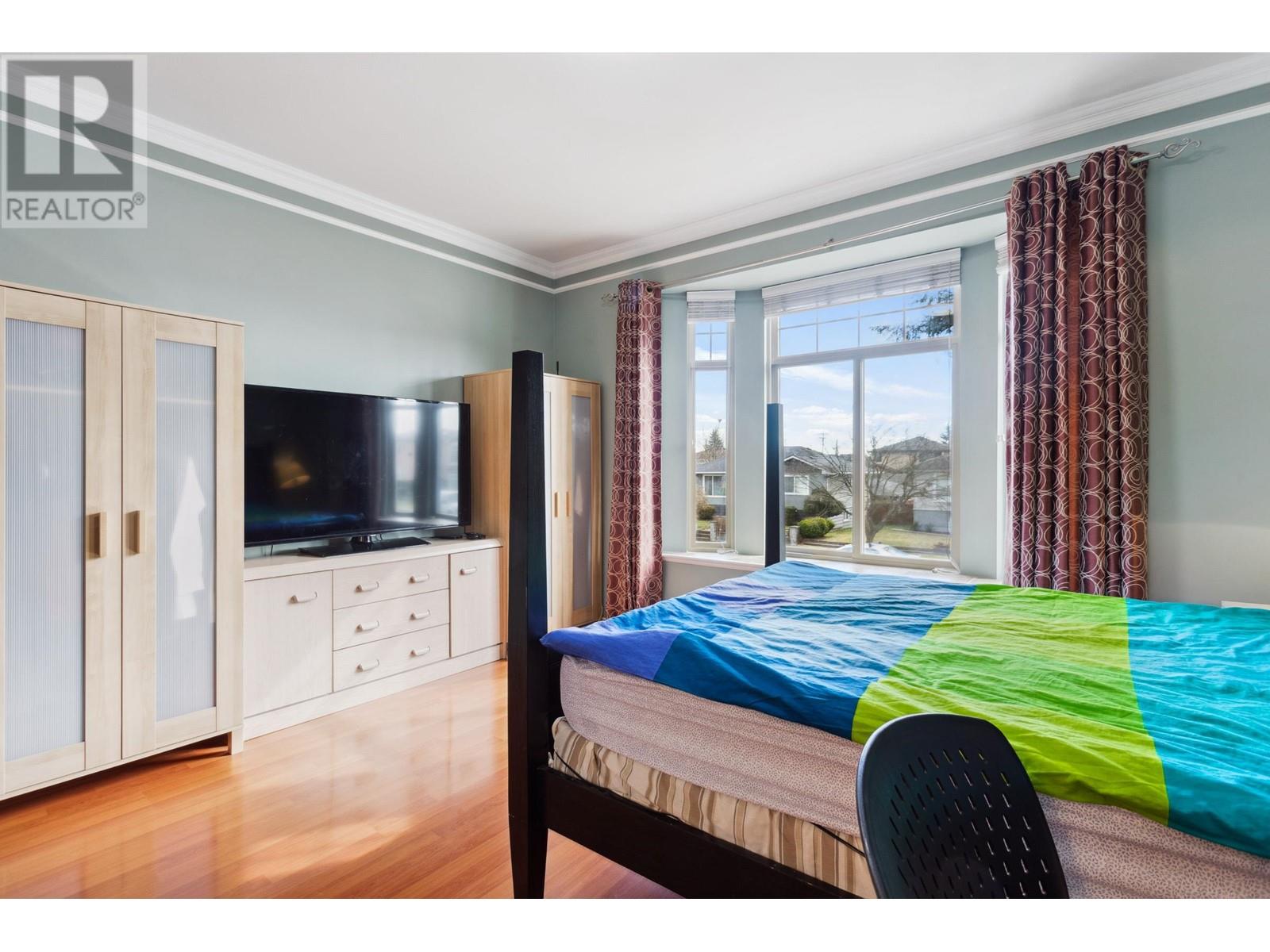 7987 17th Avenue, Burnaby, British Columbia  V3N 1M4 - Photo 13 - R2973560