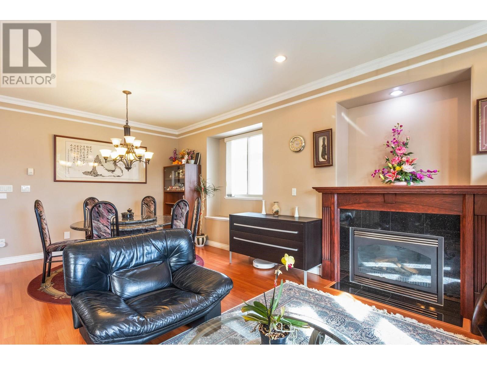 7987 17th Avenue, Burnaby, British Columbia  V3N 1M4 - Photo 7 - R2973560