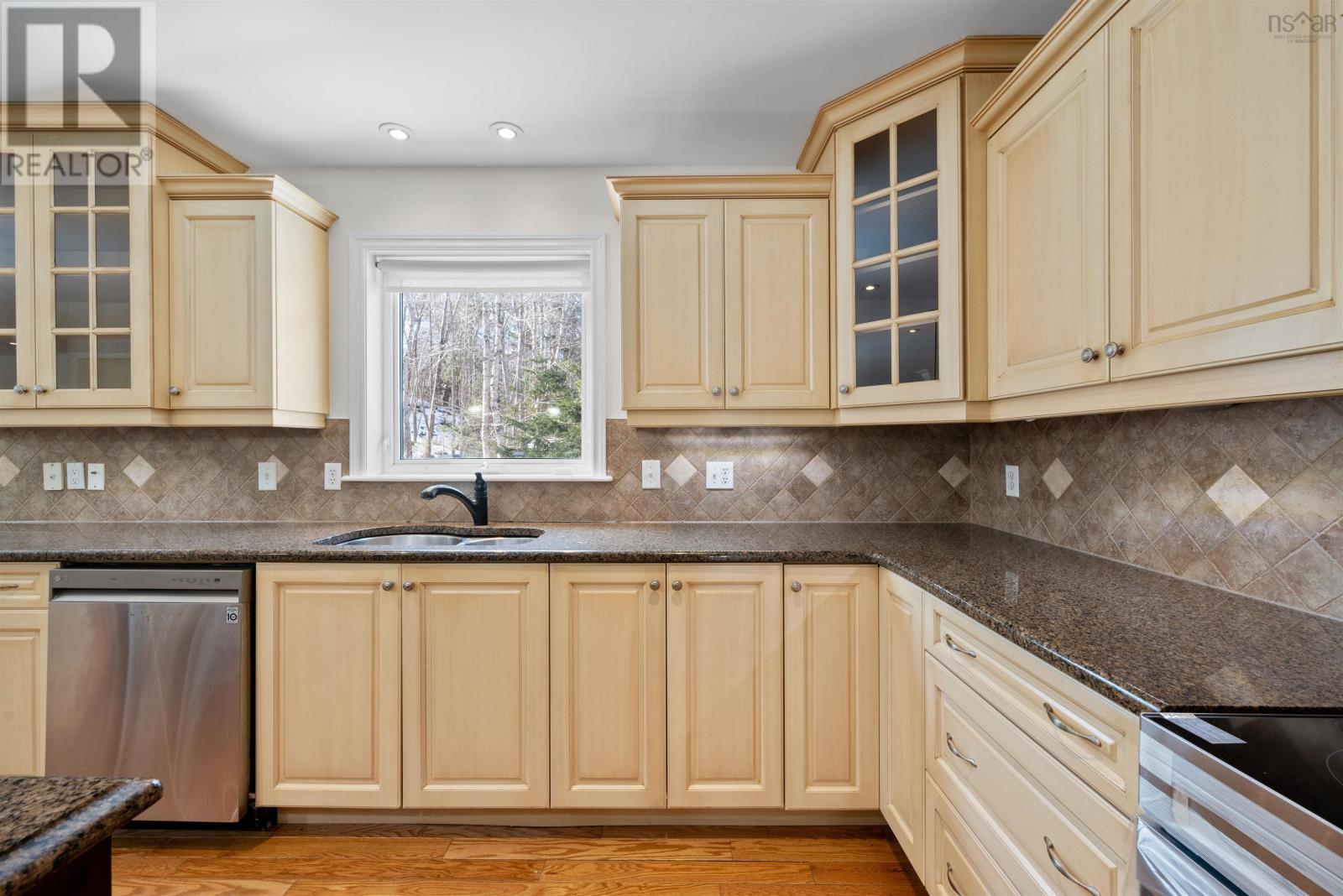 54 Ahmadi Crescent, Bedford South, Nova Scotia  B4A 4E5 - Photo 20 - 202504336