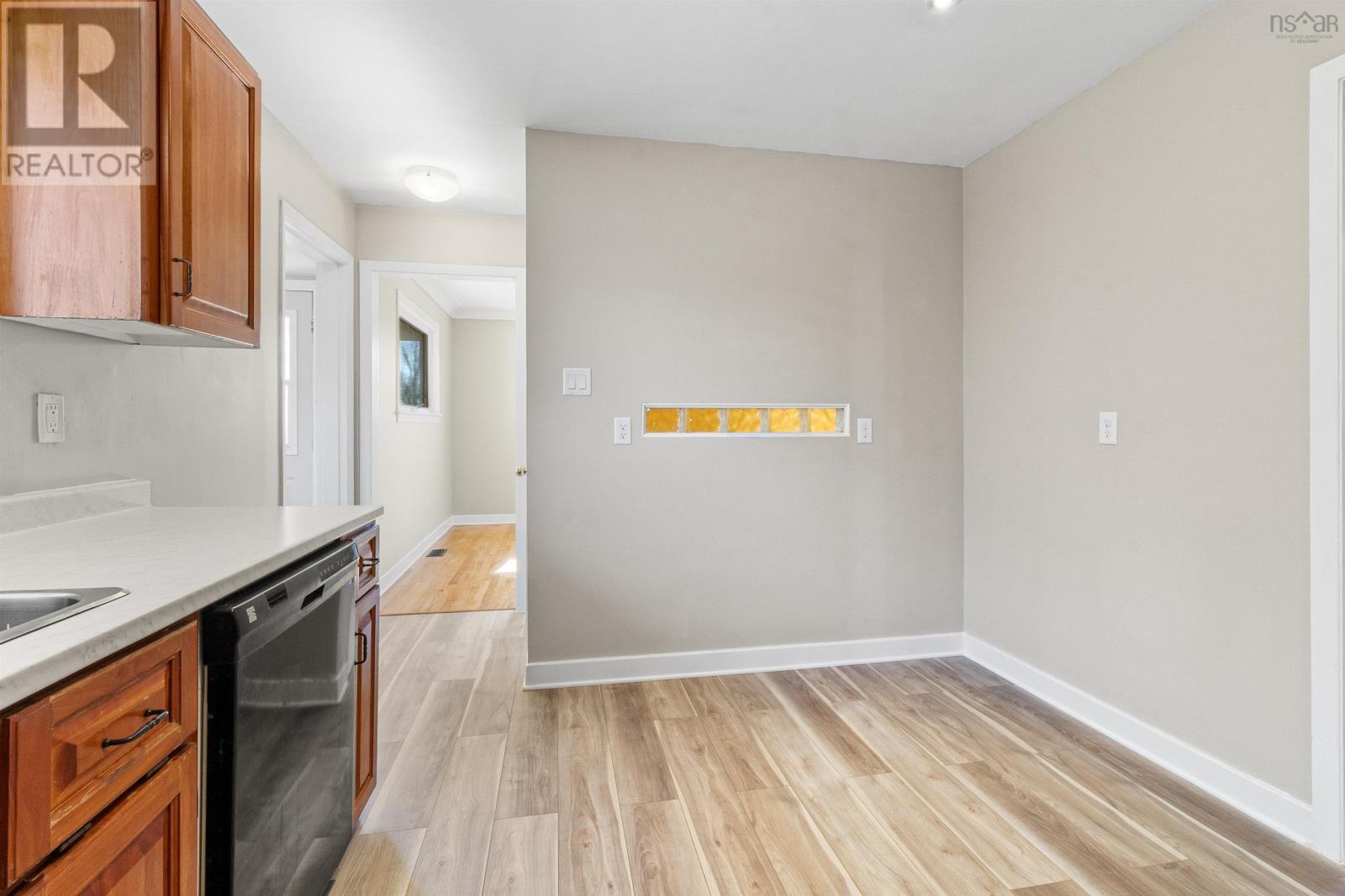 25 Hugh Allen Drive, Cole Harbour, Nova Scotia  B2W 2L1 - Photo 11 - 202504339