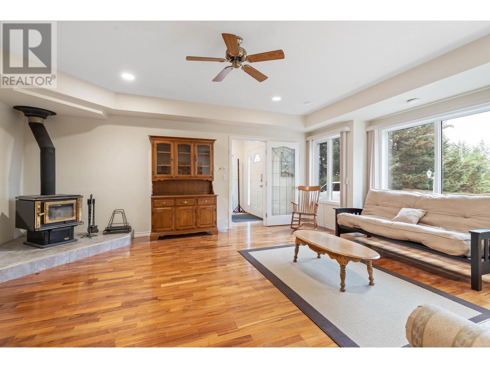 12857 Oyama Road, Lake Country, British Columbia  V4V 2A7 - Photo 28 - 10337523