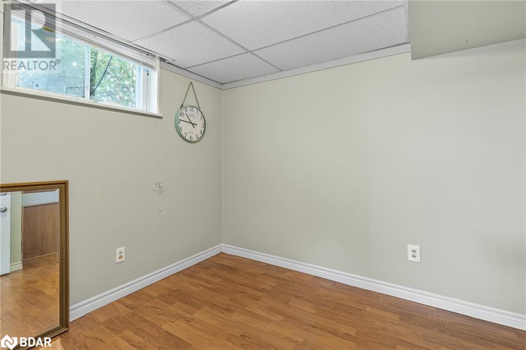 12 Roslyn Road, Barrie, Ontario  L4M 2X6 - Photo 21 - 40693811