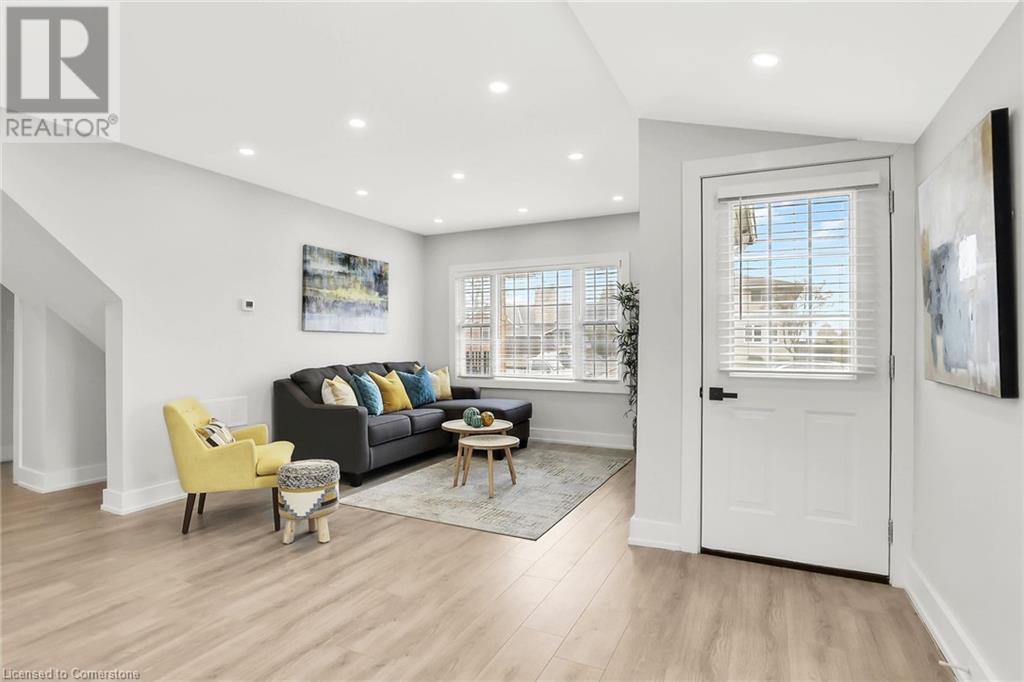 Property at 274 MARGARET Avenue image 5