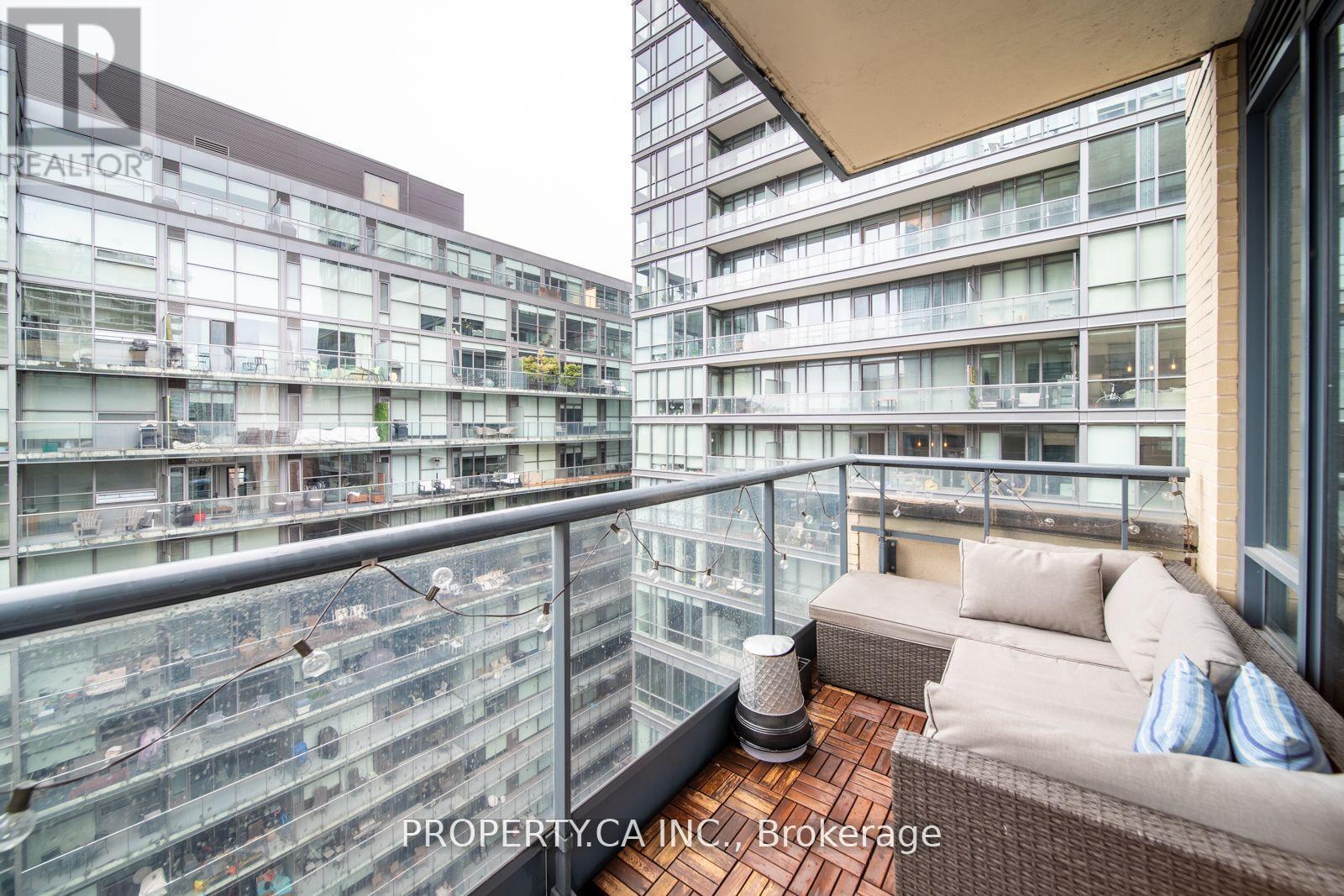 1314 - 438 King Street W, Toronto, Ontario  M5V 3T9 - Photo 17 - C12005421