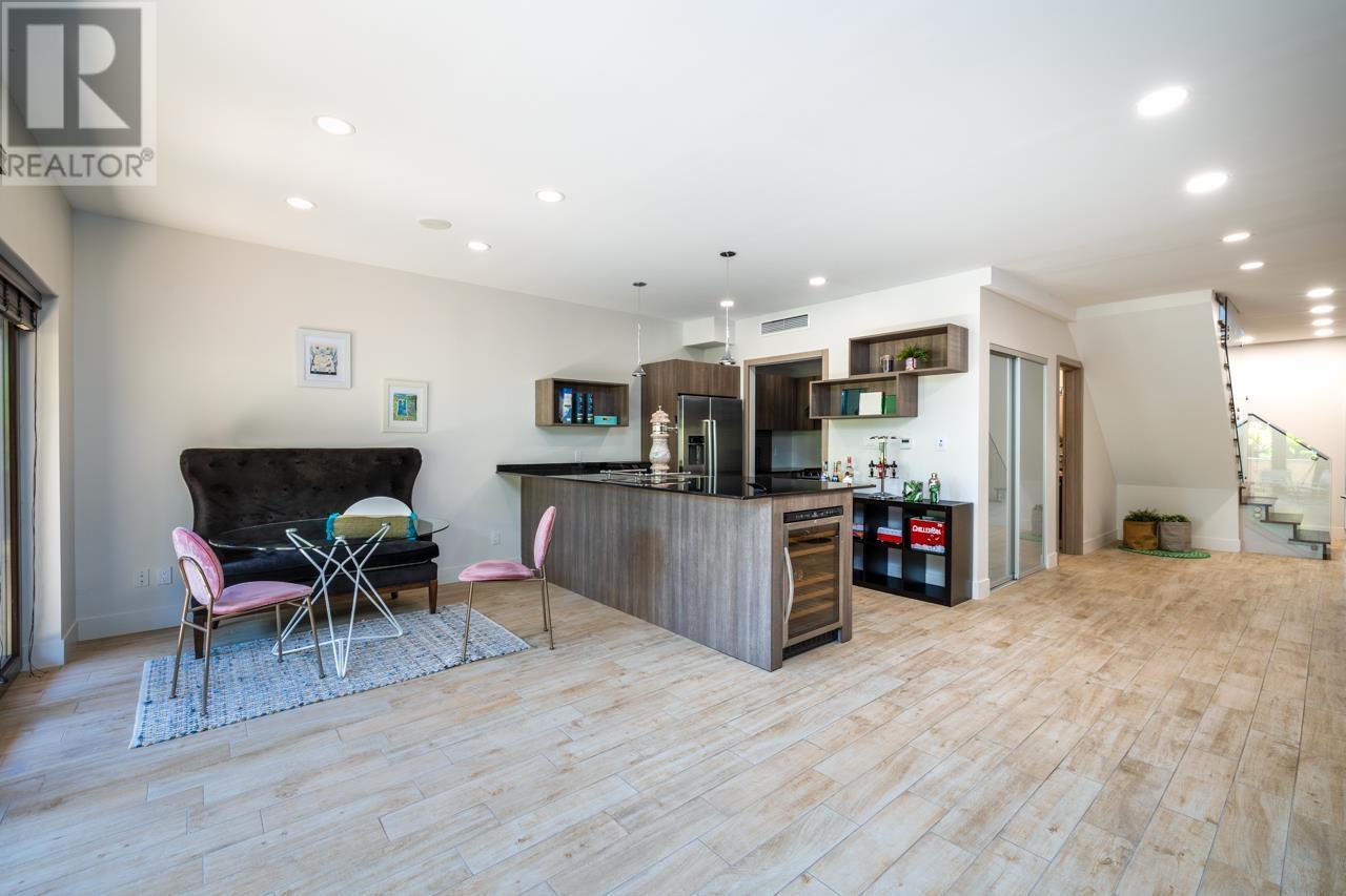 363 W 28th Street, North Vancouver, British Columbia  V7N 2J2 - Photo 16 - R2892412