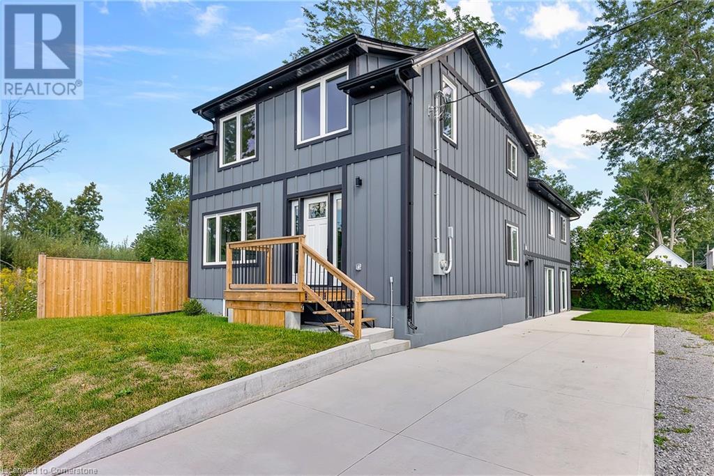 Property at 40 PARKVIEW Avenue image 3