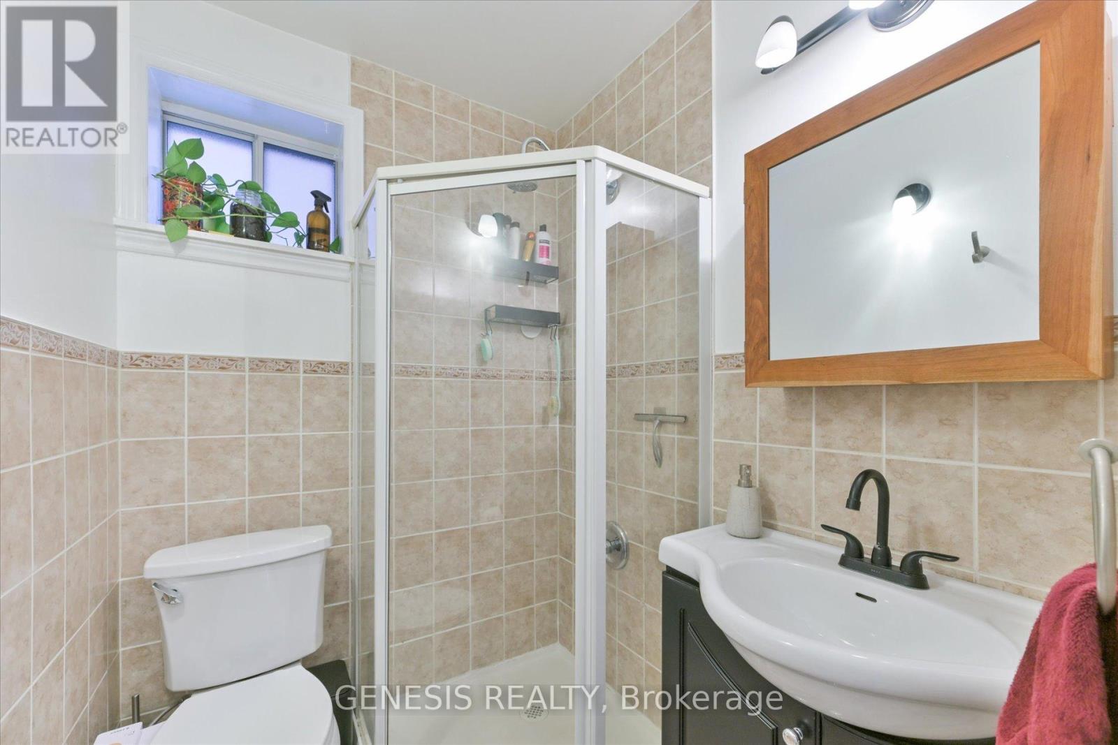 455 Caledonia Road, Toronto, Ontario  M6E 4T9 - Photo 13 - W12004042