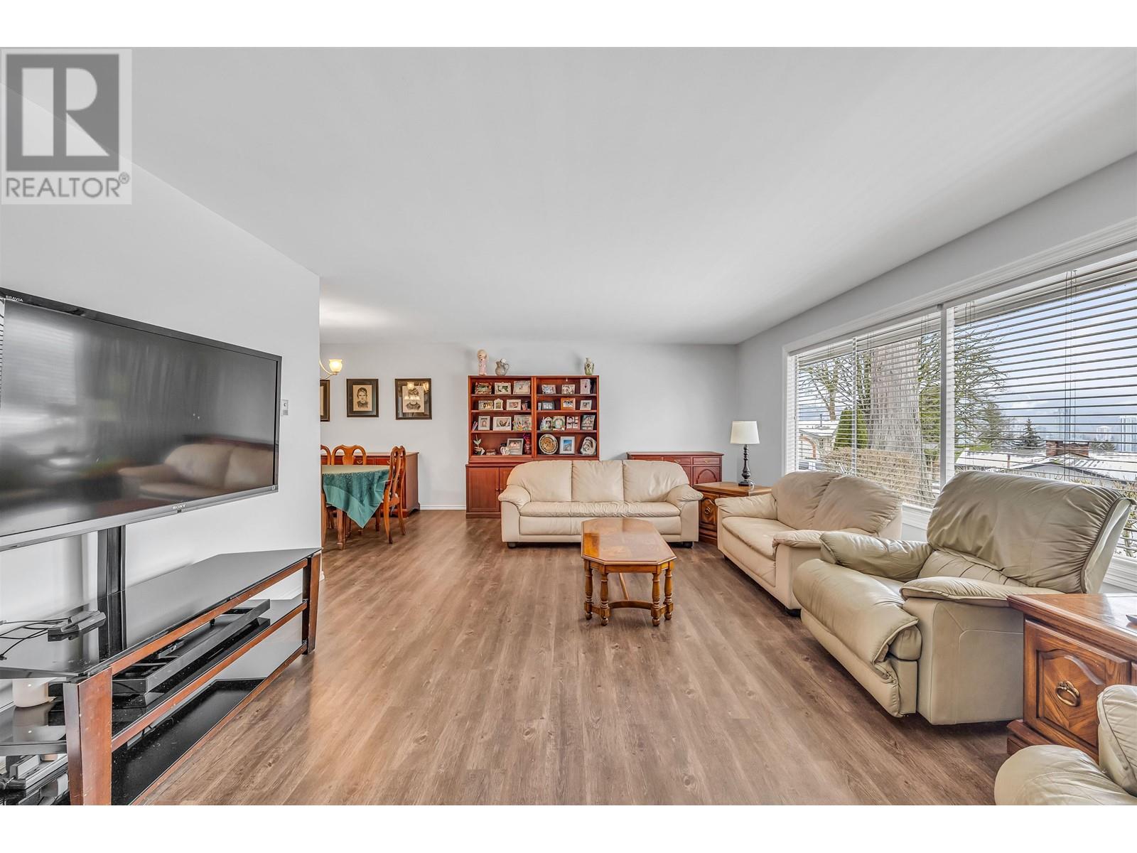 3100 Starlight Way, Coquitlam, British Columbia  V3C 3R1 - Photo 6 - R2970705