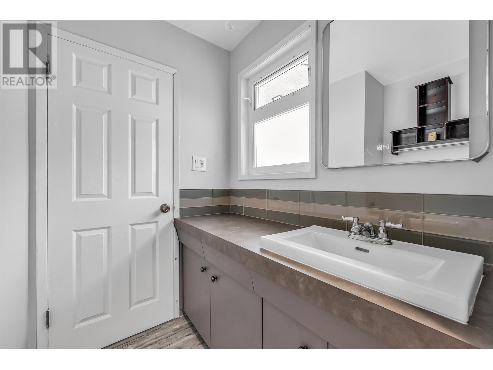 3100 Starlight Way, Coquitlam, British Columbia  V3C 3R1 - Photo 19 - R2970705