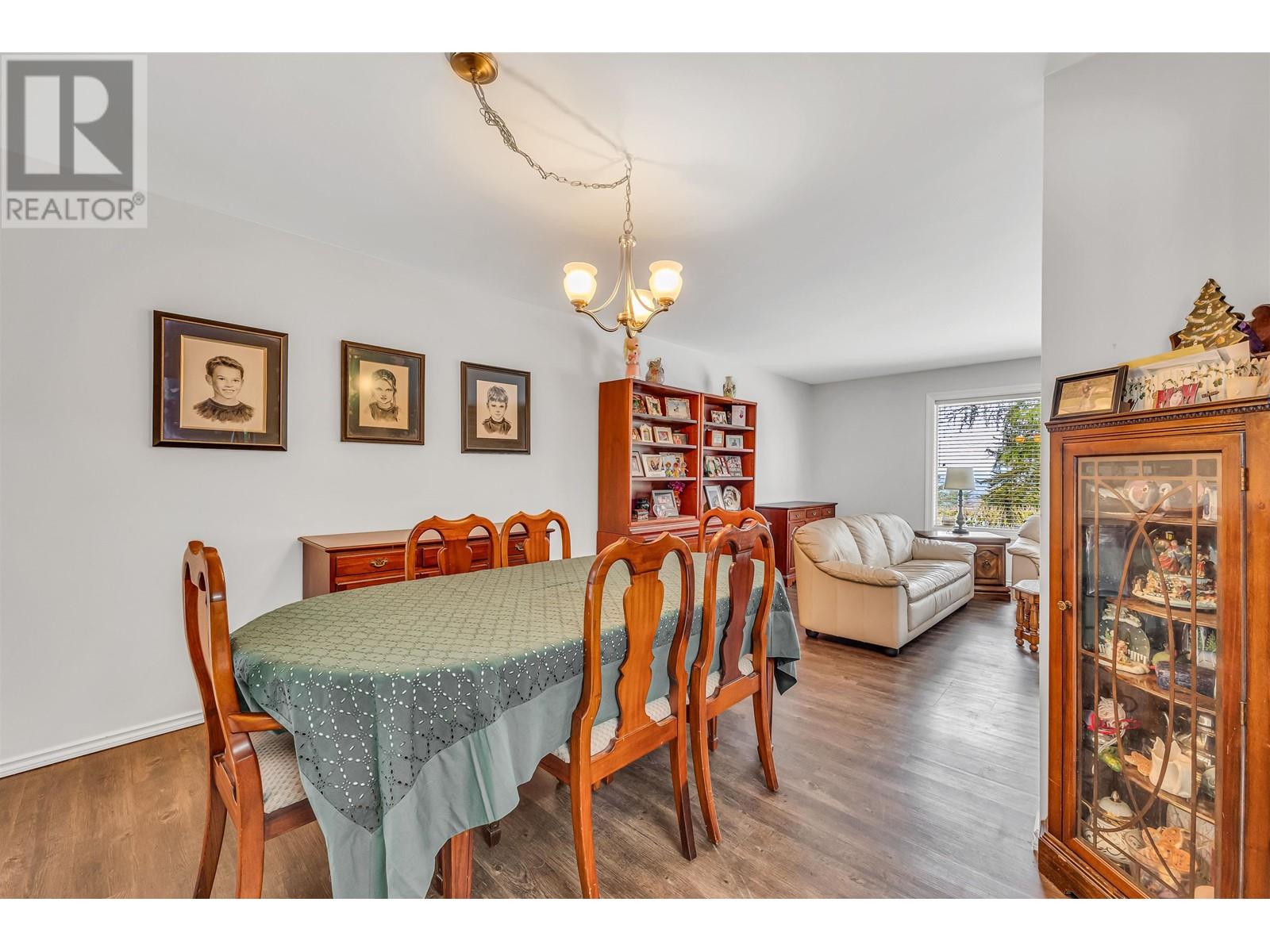 3100 Starlight Way, Coquitlam, British Columbia  V3C 3R1 - Photo 9 - R2970707