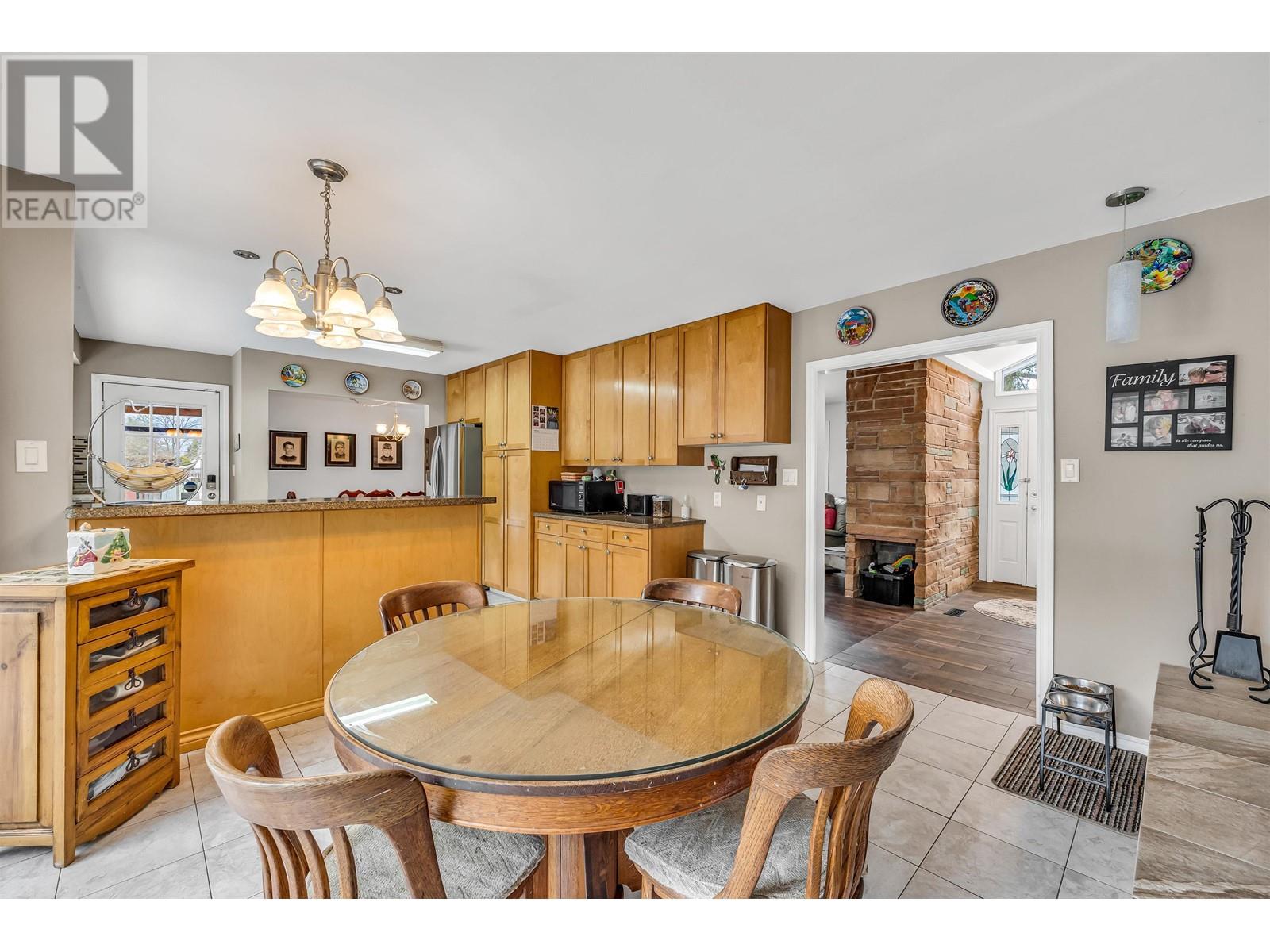 3100 Starlight Way, Coquitlam, British Columbia  V3C 3R1 - Photo 14 - R2970707