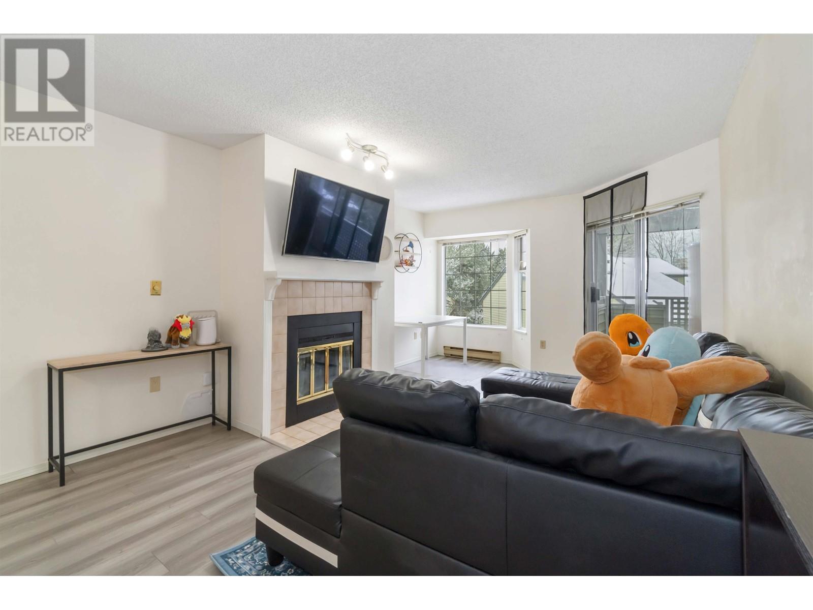 214 7591 Moffatt Road, Richmond, British Columbia  V6Y 3N2 - Photo 2 - R2963461