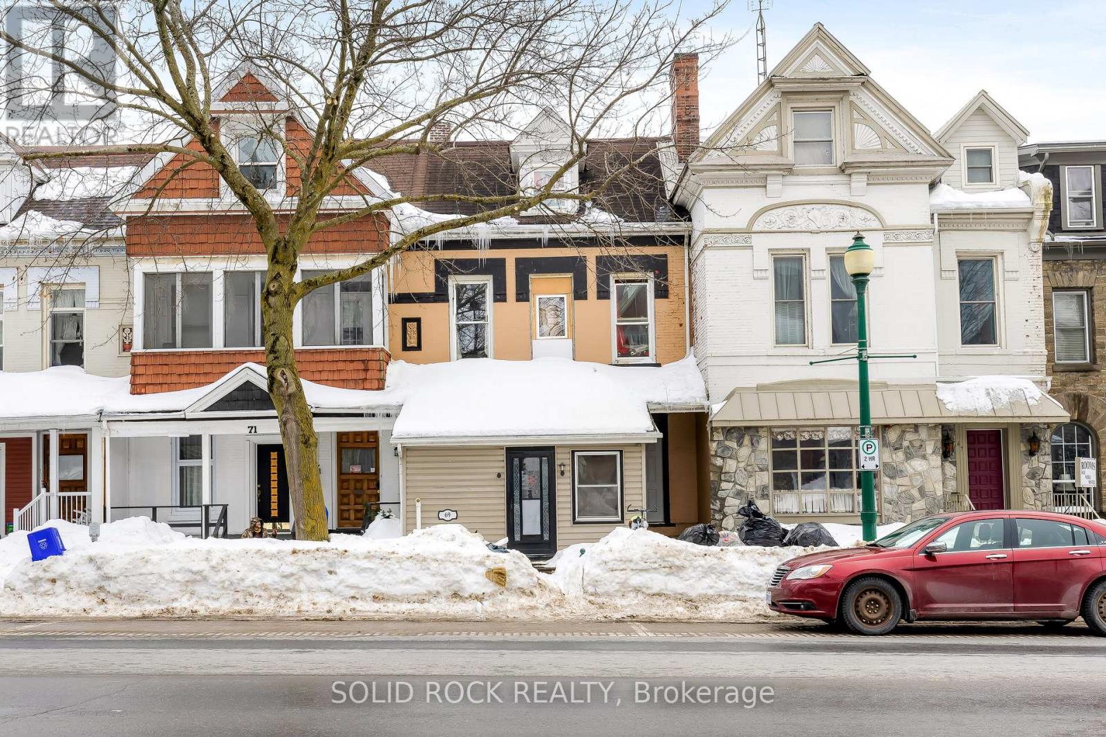 69 King Street E, Brockville, Ontario  K6V 1B2 - Photo 1 - X12005510