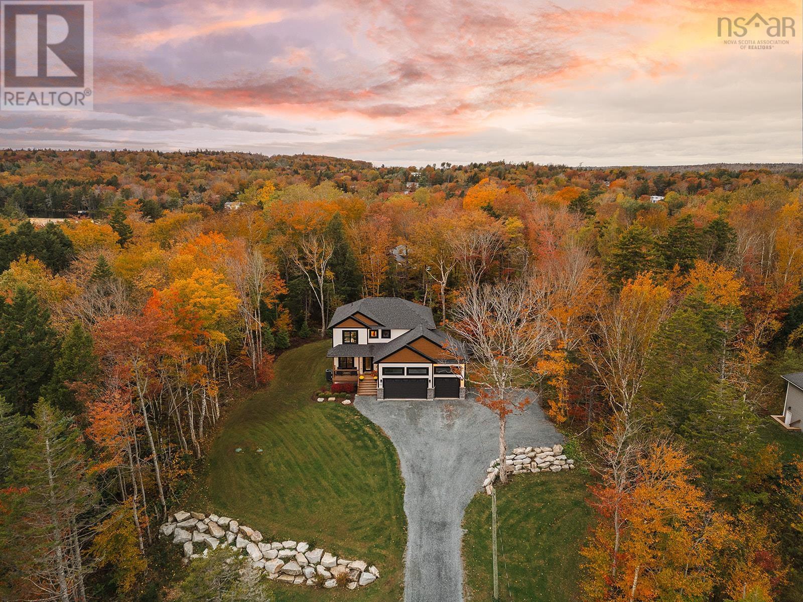 450 Paula Drive, Hammonds Plains, Nova Scotia  B3Z 0H7 - Photo 2 - 202504293