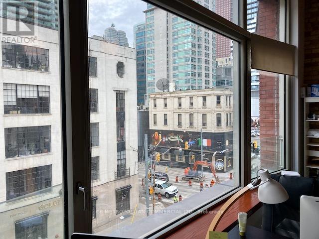 400 - 76 Richmond Street E, Toronto, Ontario  M5C 1P1 - Photo 3 - C12005506