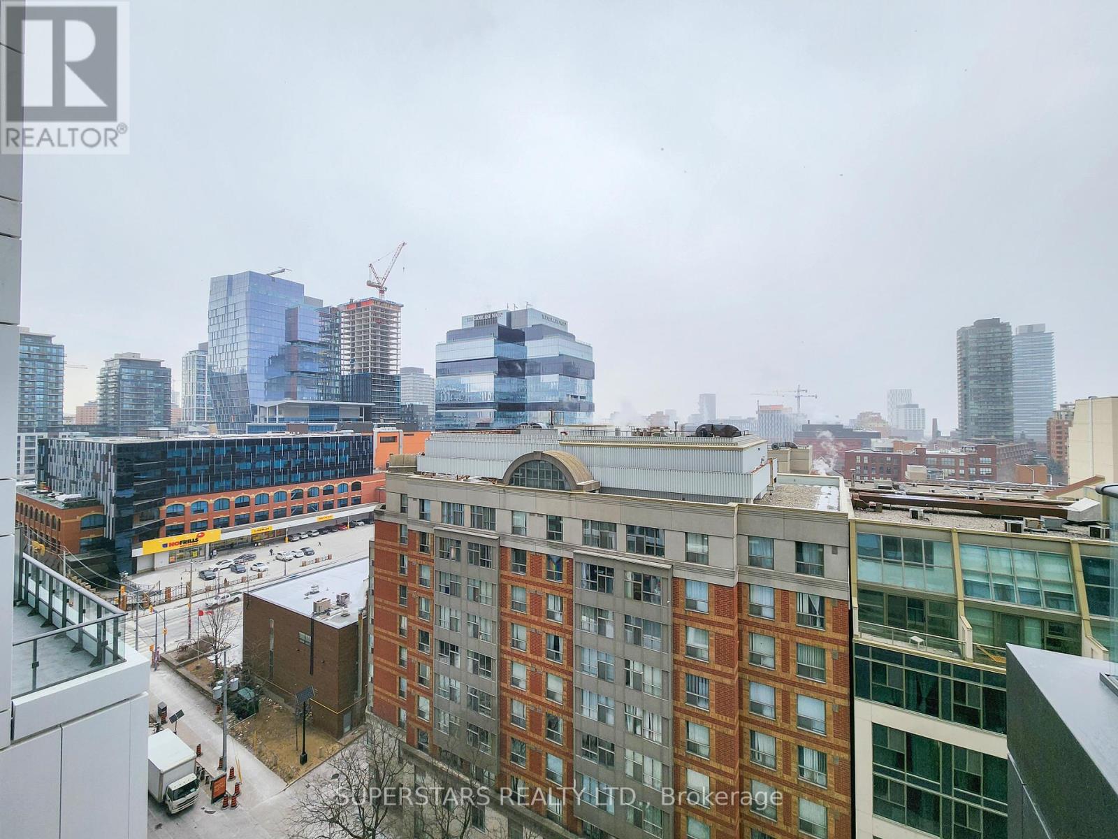 1013 - 60 Princess Street, Toronto, Ontario  M5A 2C7 - Photo 5 - C12005534