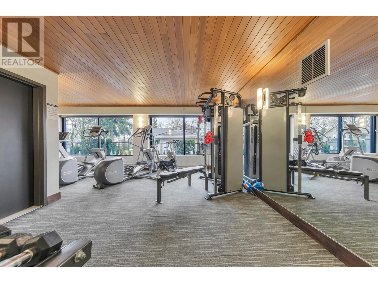 Listing Picture 29 of 30 : 309 405 SKEENA STREET, Vancouver / 溫哥華 - 魯藝地產 Yvonne Lu Group - MLS Medallion Club Member