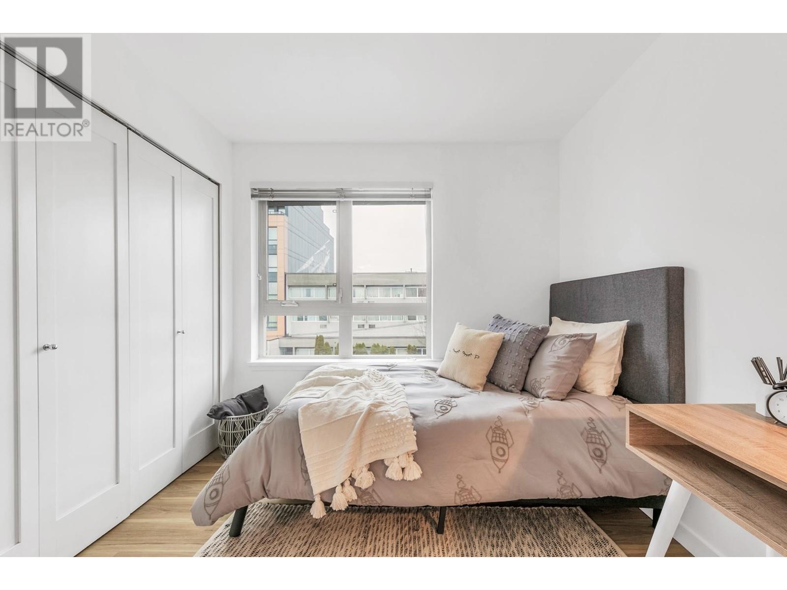 Listing Picture 18 of 30 : 309 405 SKEENA STREET, Vancouver / 溫哥華 - 魯藝地產 Yvonne Lu Group - MLS Medallion Club Member