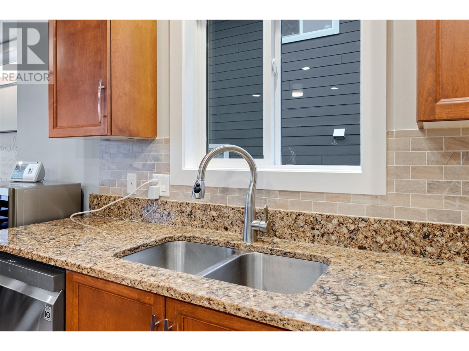 Property at 9749 Santina Road image 5