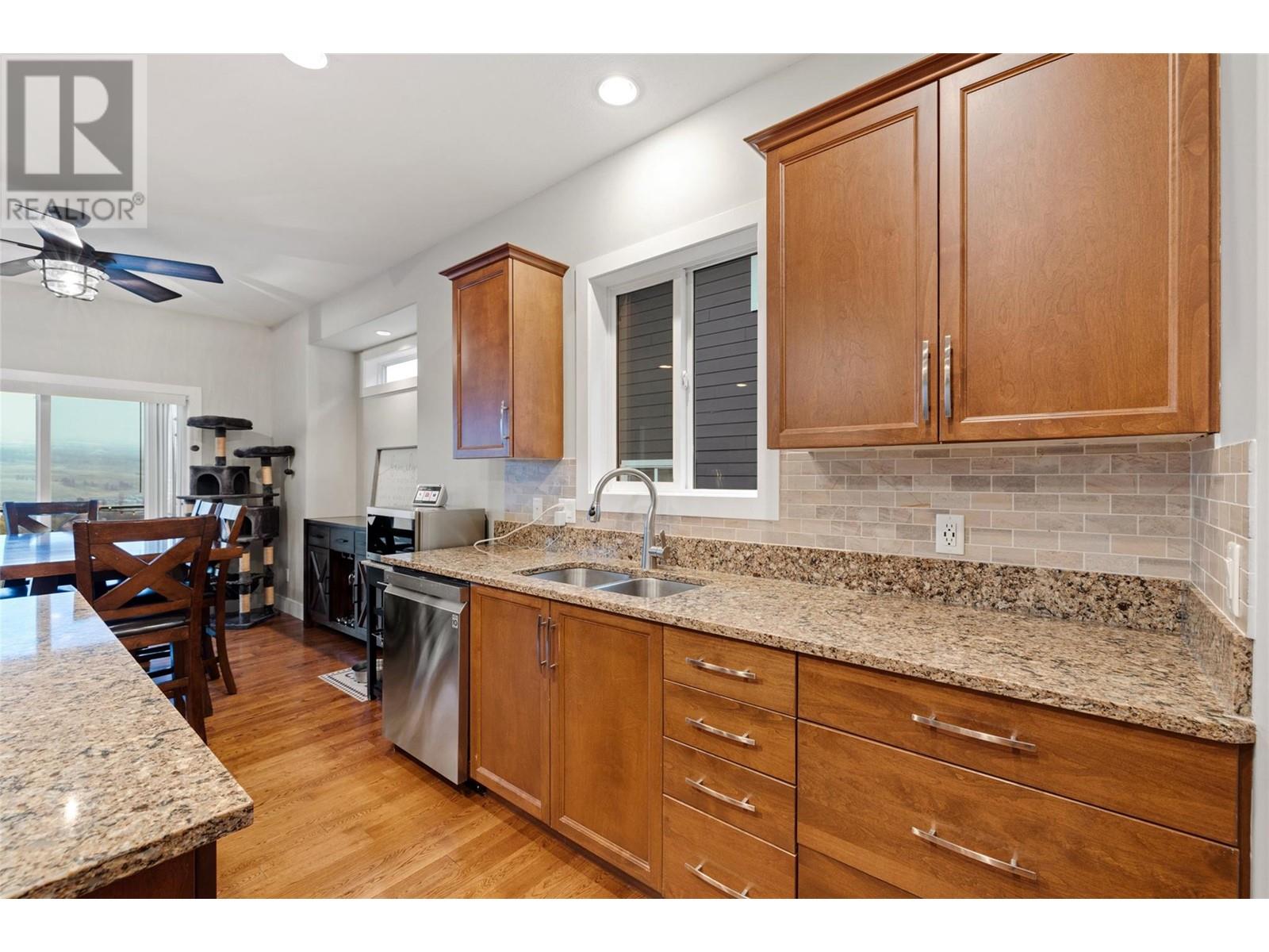 Property at 9749 Santina Road image 4