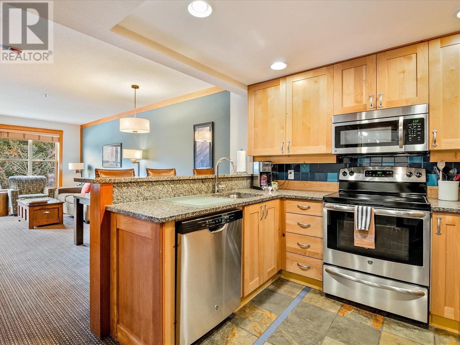 210a 2036 London Lane, Whistler, British Columbia V8E 0N7 - Photo 3 - R2974673