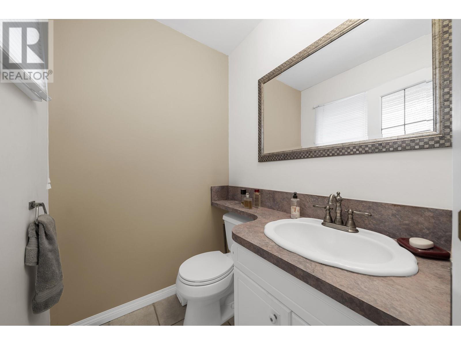 3846 Richmond Street, Port Coquitlam, British Columbia  V3B 3E8 - Photo 13 - R2974408