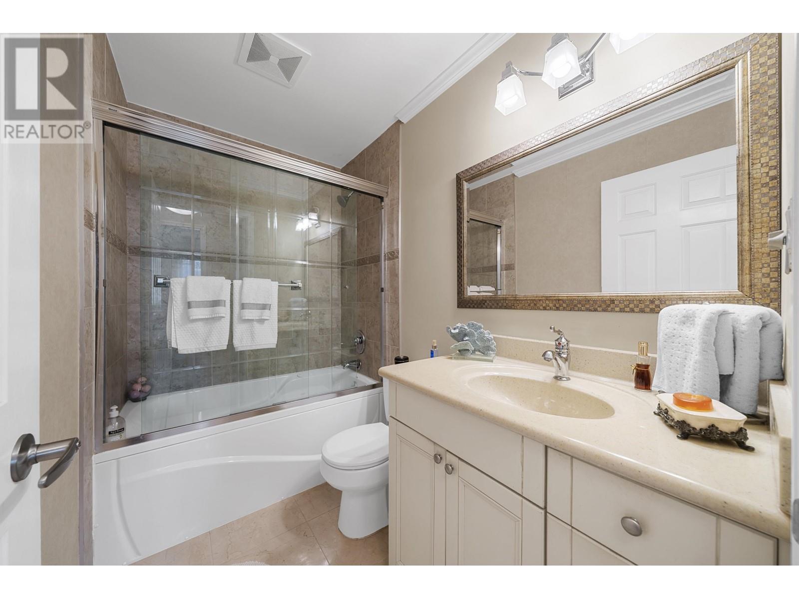3846 Richmond Street, Port Coquitlam, British Columbia  V3B 3E8 - Photo 16 - R2974408
