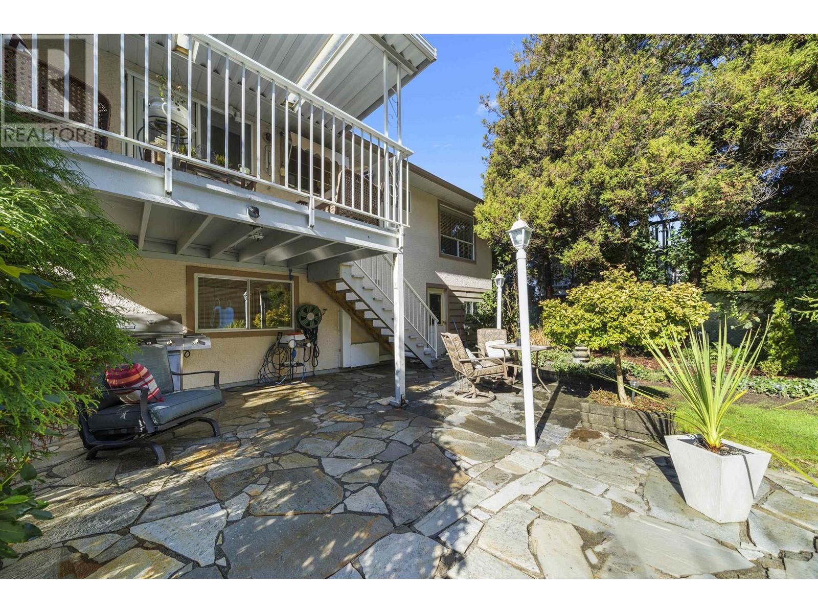 3846 Richmond Street, Port Coquitlam, British Columbia  V3B 3E8 - Photo 27 - R2974408