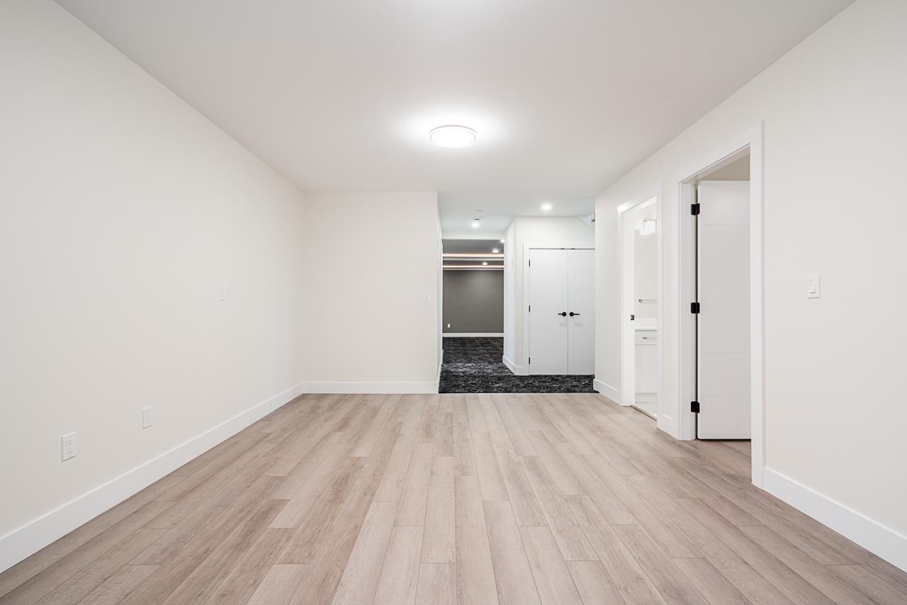20170 82 Avenue, Langley, British Columbia  V2Y 3Y6 - Photo 39 - R2973514