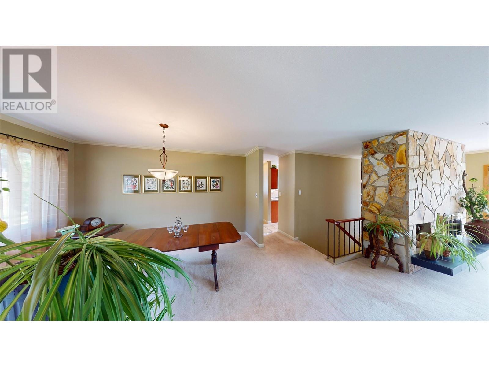 4001 9th Street S, Cranbrook, British Columbia  V1C 7A8 - Photo 10 - 10337688