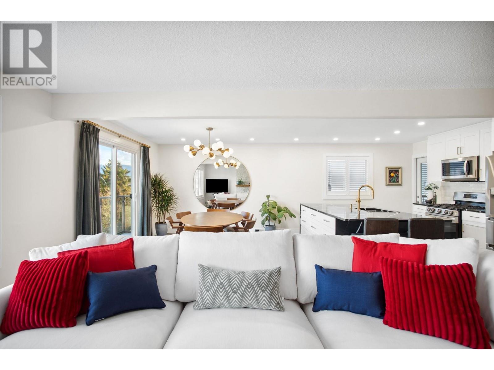 2728 Wall Street, Vancouver, British Columbia  V5K 1A9 - Photo 18 - R2973800