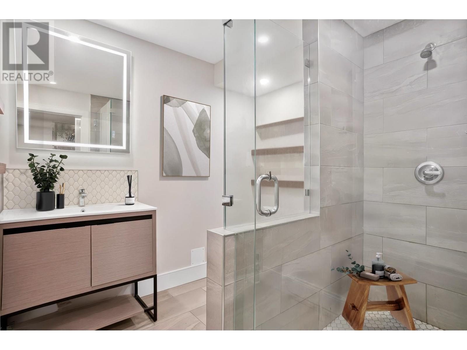 2728 Wall Street, Vancouver, British Columbia  V5K 1A9 - Photo 39 - R2973800